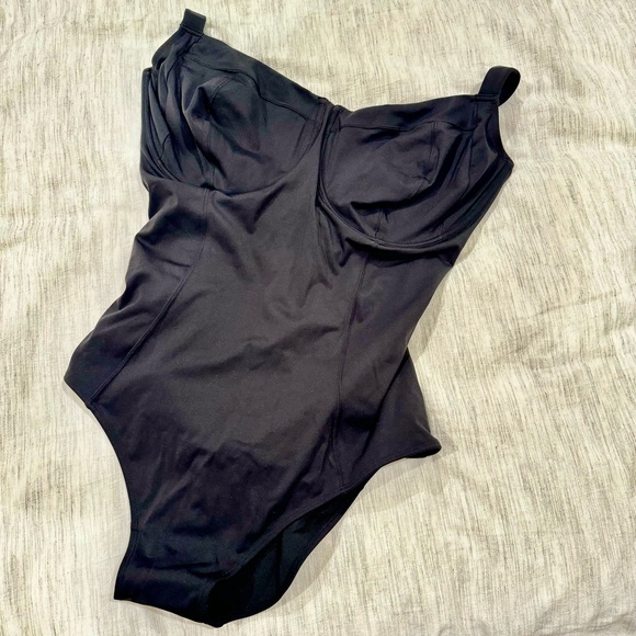 TA3 Lifty Waist Snatching Underwire Bathing Suit - Picture 6 of 16